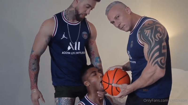 OF ThreesomeAfterAGame ViktorOnee Chafa ImRoger