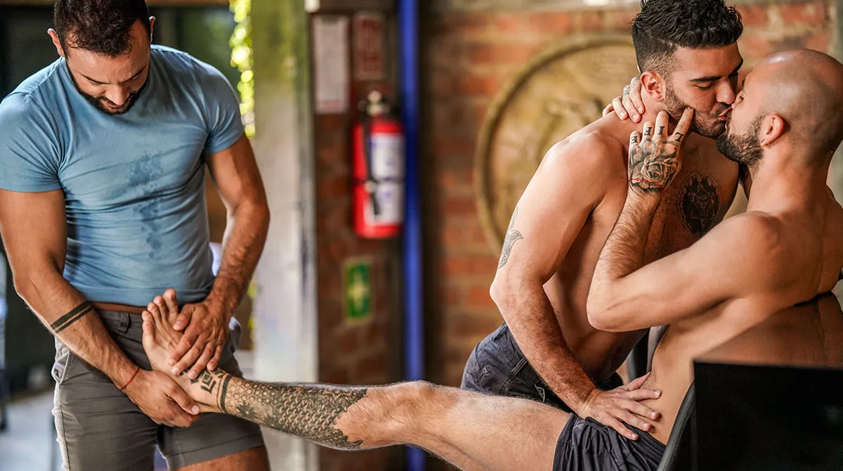 LE SexyFootAction SirPeter JeffreyLloyd PolPrince