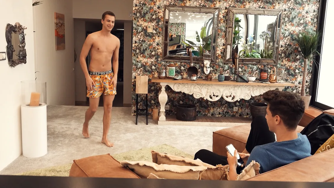 FM Issue334 OscarScholz TommyClapton