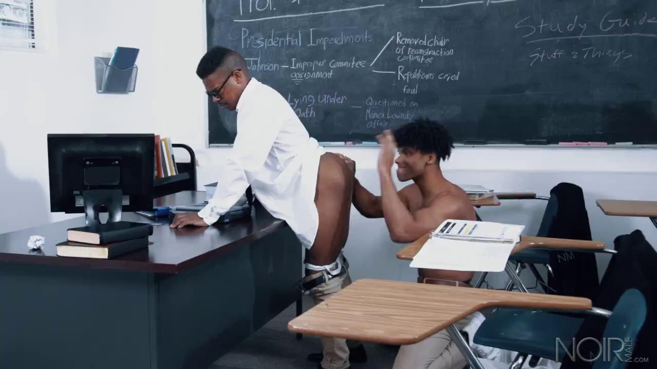 NM StudyCrush AdrianHart TonyGenius