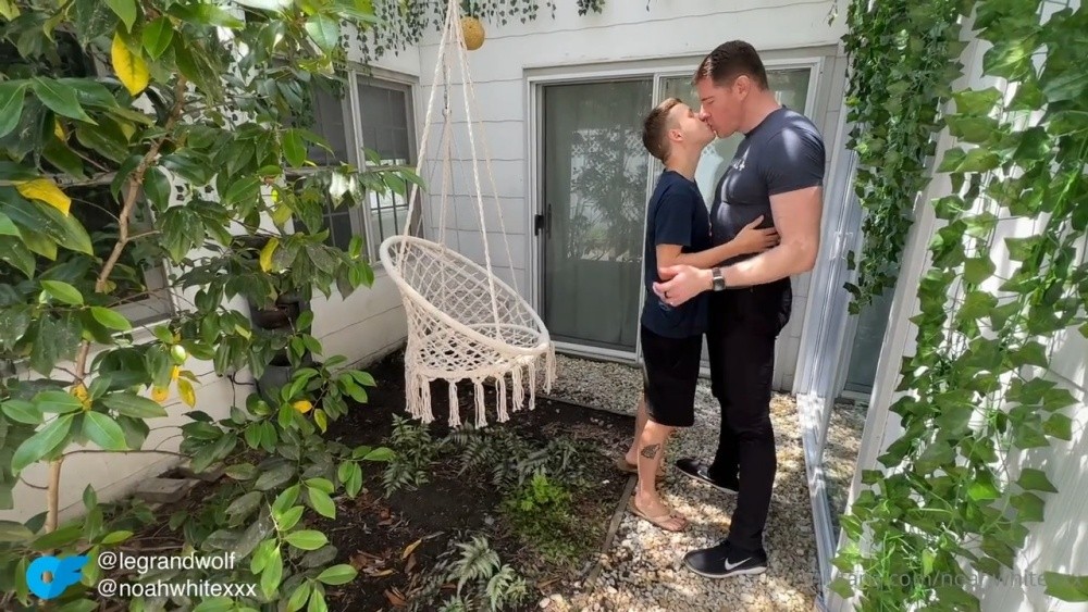 LegrandWolf NoahWhite