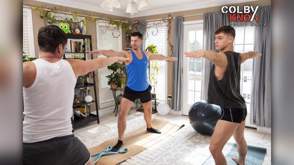 CBK StealthyYogaFlipFuck Benvi JordanStarr