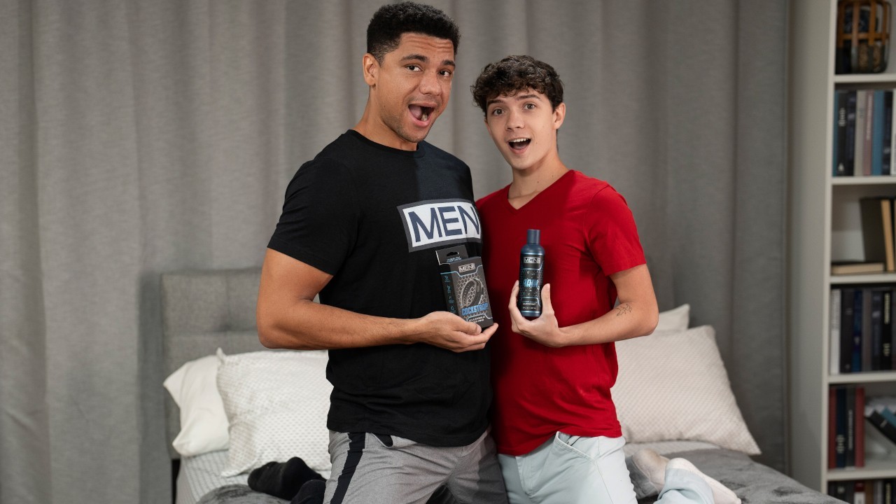 MEN UnboxingMEN Cockstrap AndreStone SamLedger