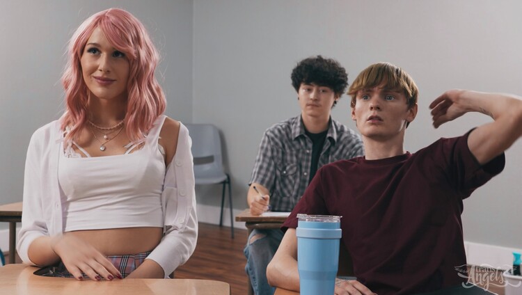 CluelessandHornyAsFuck JayneCalloway SpikeyDee