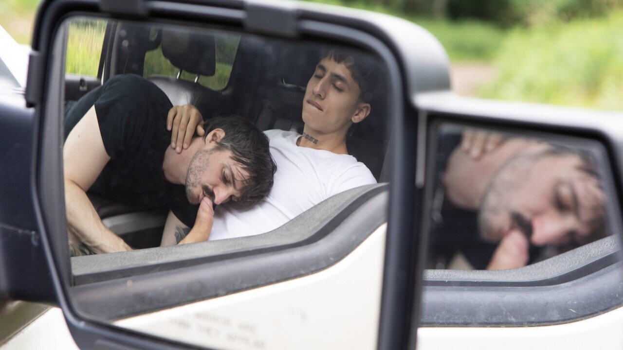 MEN StraightUncutBrosGetDirty AngelElias SebLeblan 1