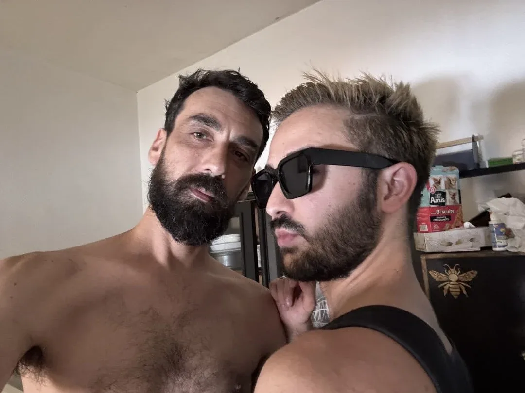 The hairy Twink has a good ass