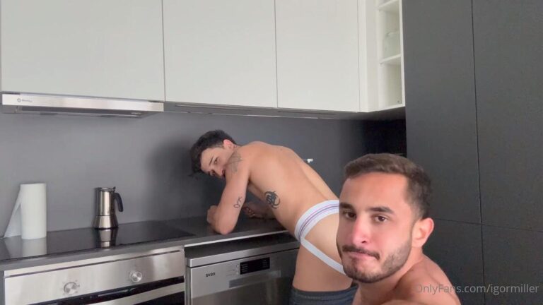 Igor Miller and Dragon Rojo Round 1